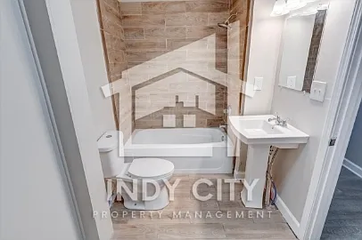 3534 N Parker Ave — Photo 9