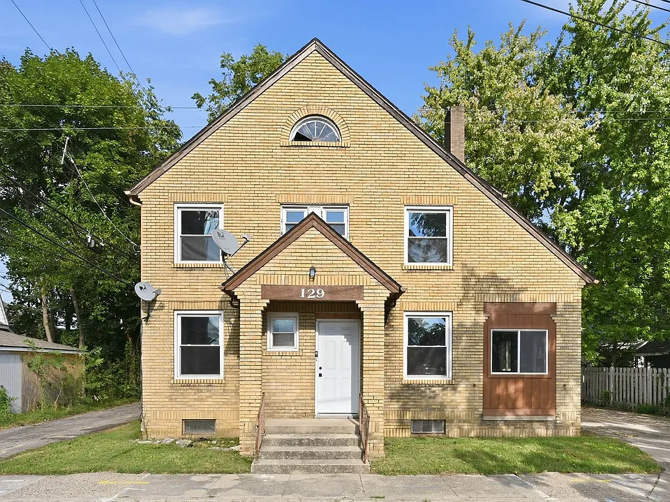 129 S King St