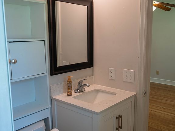 5th image of 616 S Williamson Ave