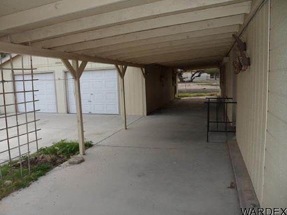 3rd image of 1880 Sea Breeze Ln