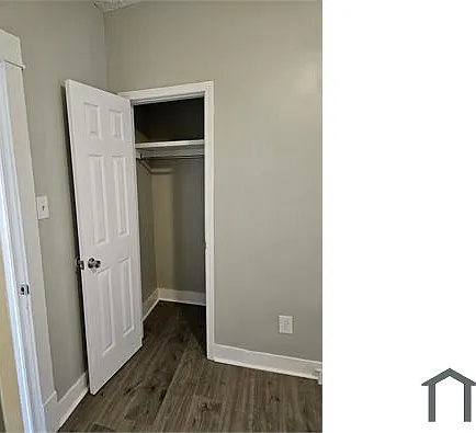 2118 Howard St — Photo 4