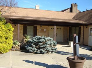 1014 Wellington Pl, Aberdeen, NJ 07747