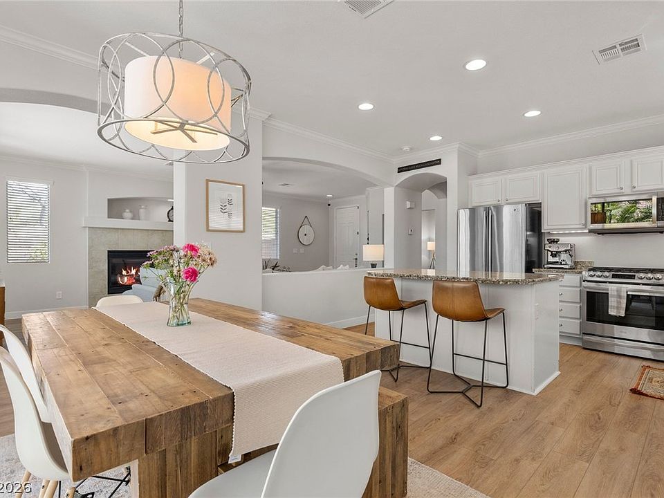1st image of 7536 Engleberg Ave