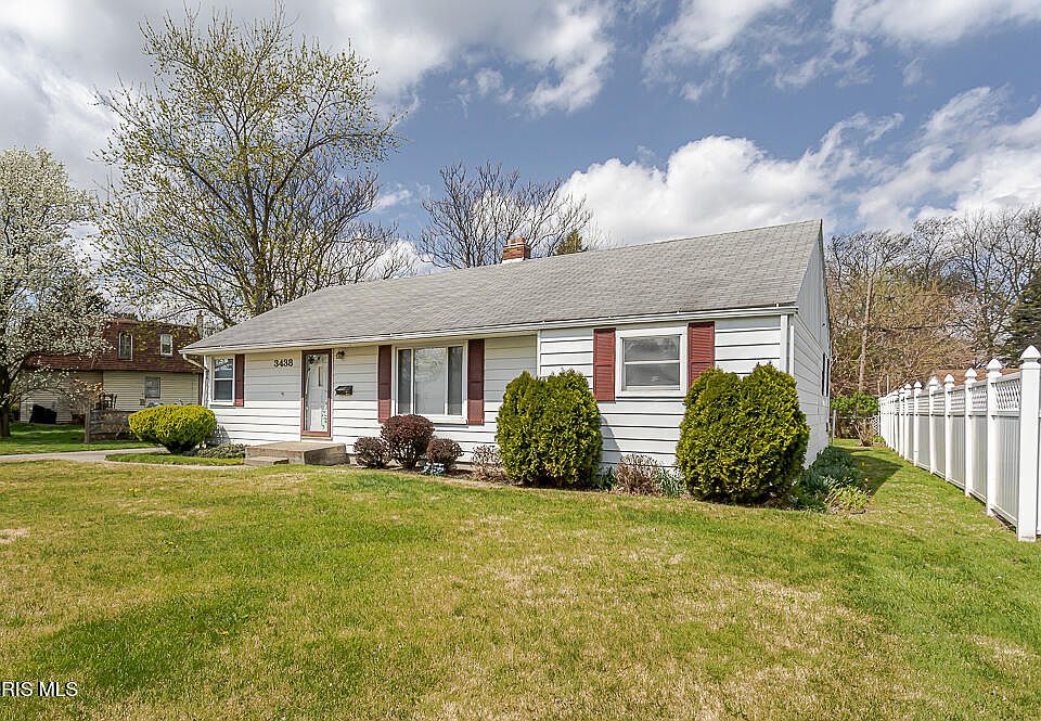 1st image of 3438 Ravenwood Blvd