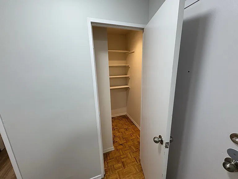 325 Marttila Dr — Photo 9
