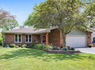 692 Franklin Ave, Frankfort, IL 60423