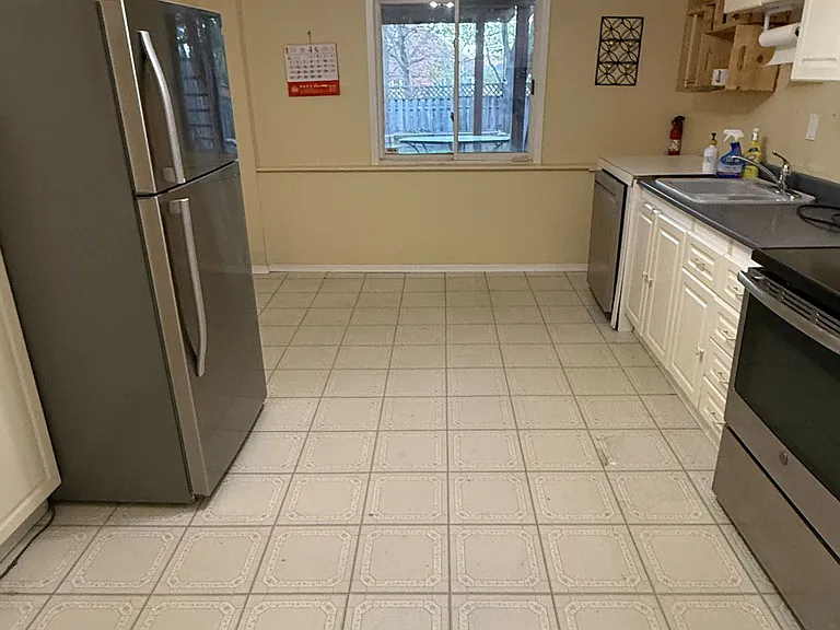 156 Bristol Rd #BASEMENT — Photo 7