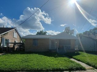8610 Palm St, New Orleans, LA 70118