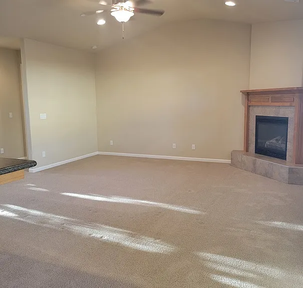 227 Gooselake Cir — Photo 6