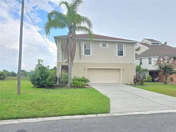 3263 Sea Grape Dr, Hernando Beach, FL 34607