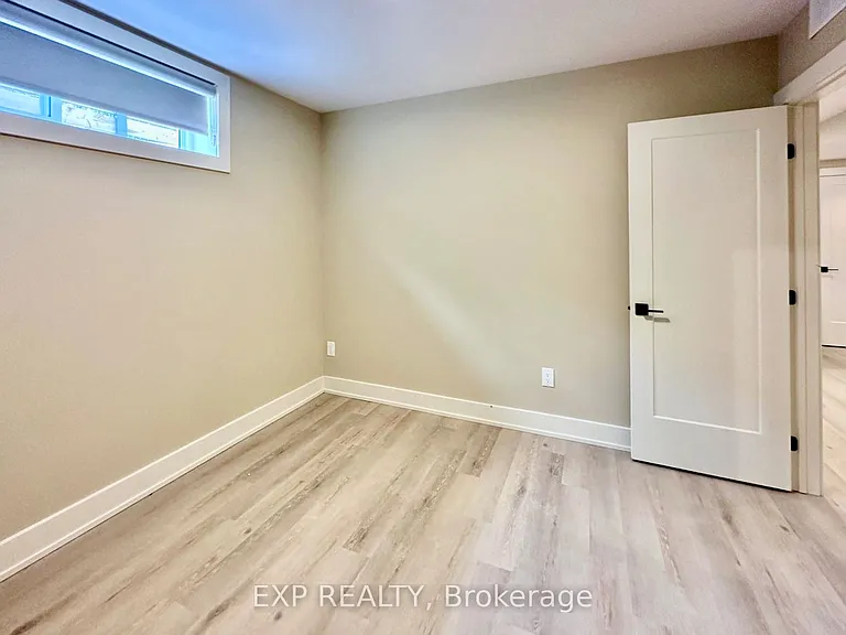 25 Omeara St #B — Photo 13