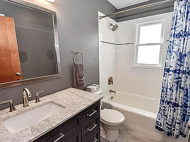 921 S Eastside Dr — Photo 3