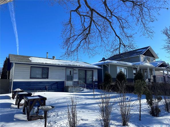 1127 Wallace STREET, Regina, SK S4N 3Z1