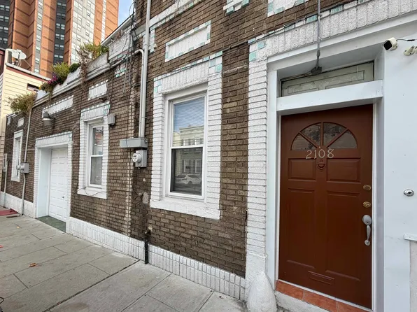 2108 West Street image 1 of 13