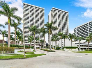 529 S Flagler Dr APT 14G, West Palm Beach, FL 33401