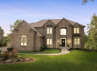 9025 Huron Bluffs Dr S, White Lake, MI