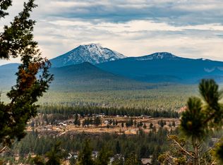 1961 NW Sun Ray Ct, Bend, OR 97703