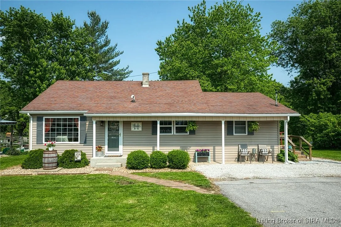 1440 N State Road 37 photo 1