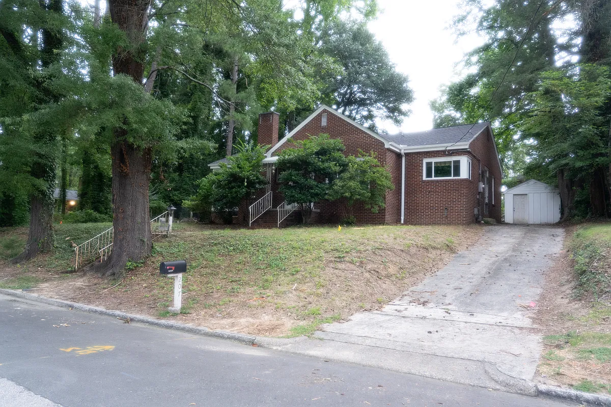 Building Photo - 207 Pekoe Ave