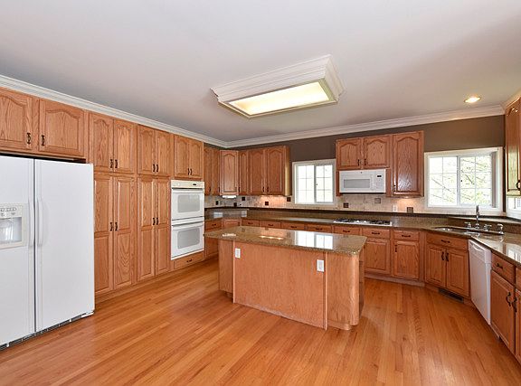2nd image of 15991 N Gorham Ln
