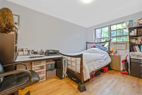 Sold by Century 21 American Homes | media 10