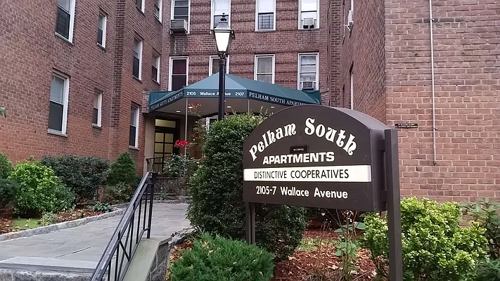 Sold by Gerard Desgranges Realty | media 1