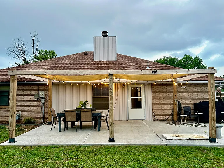 2505 Franklin Dr — Photo 38