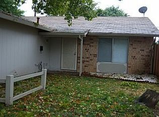 960 Arundel Way, Sacramento, CA 95833