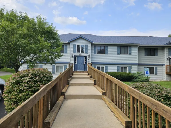 6042 Danford Creek Dr APT 4, Kalamazoo, MI 49009