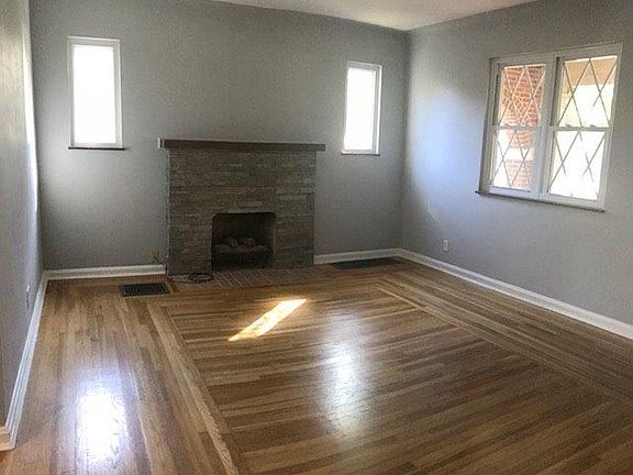 2nd image of 5114 Leona Dr