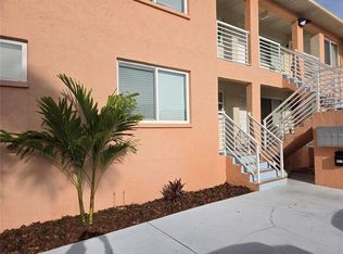 2820 Dupont St S APT 203, Gulfport, FL 33707