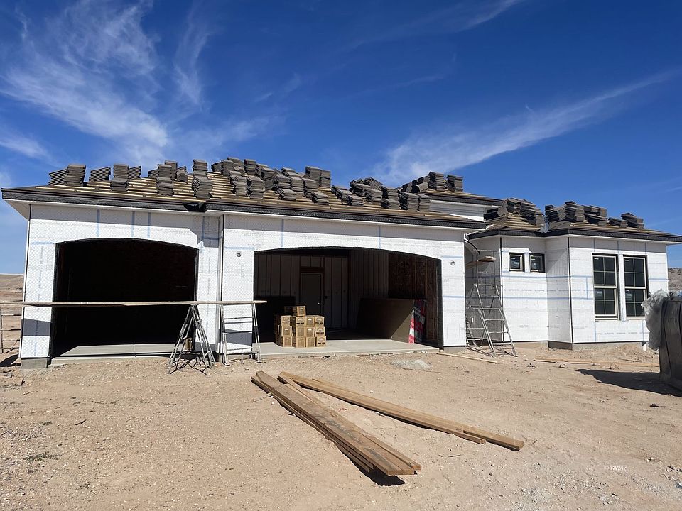 1st image of 953 Coyote Dr