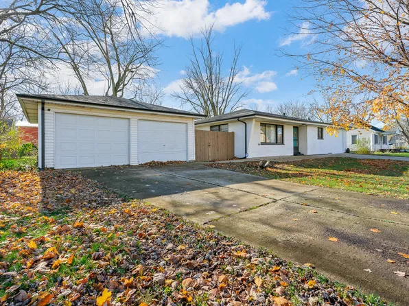 2403 W 78th Ave, Merrillville, IN 46410