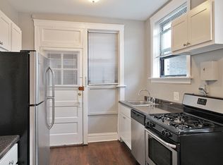 902 N Austin Blvd #906-1D, Oak Park, IL 60302