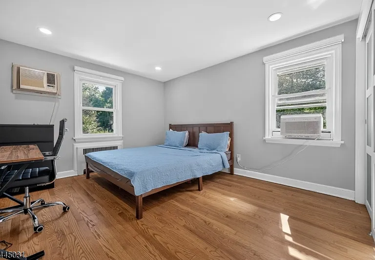 29 Laurel Ave — Photo 15