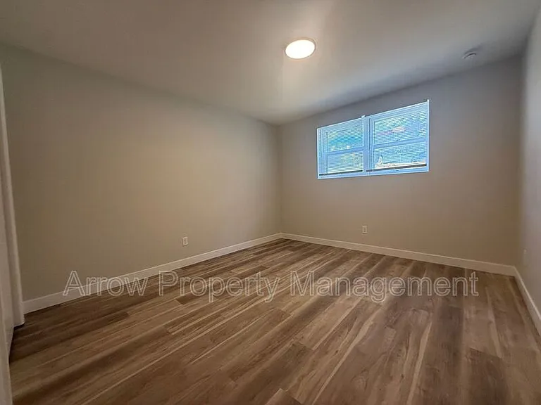2206 K St #3 — Photo 7