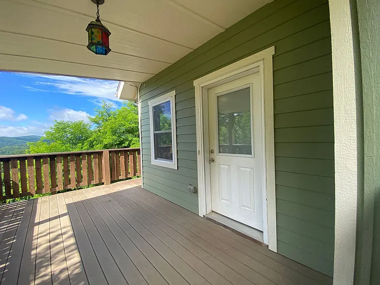 125 Sun Haven Ln — Photo 9