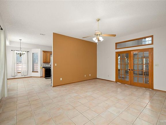 5th image of 100 E Xenops Ave