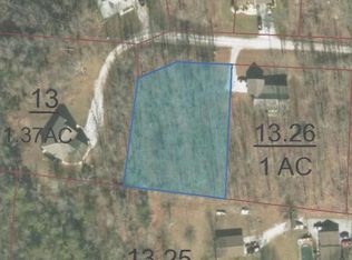 709 Grape Rough Rd, Oneida, TN 37841