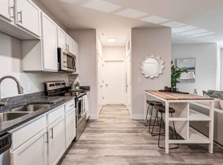 The Ave, Columbus, OH 43214