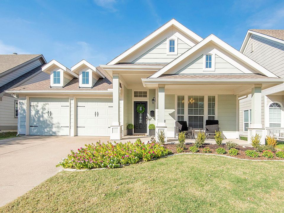1st image of 9728 Hedge Bell Dr