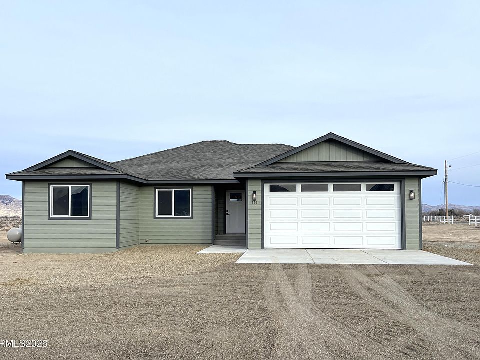 1st image of 660 Emerald Ln