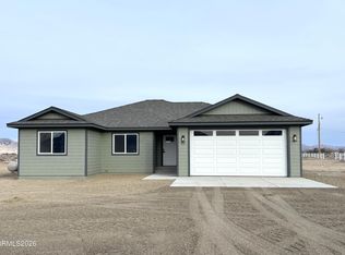 660 Emerald Ln, Battle Mountain, NV 89820