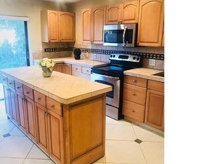 5072 NE 14th Ter, Pompano Beach, FL 33064
