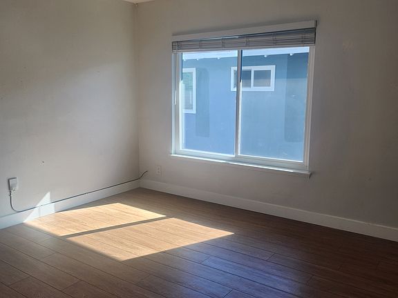 4th image of 1801 E 15th St APT D