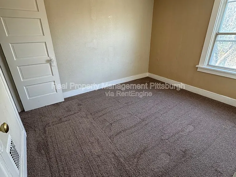 601 Farnsworth Ave — Photo 11