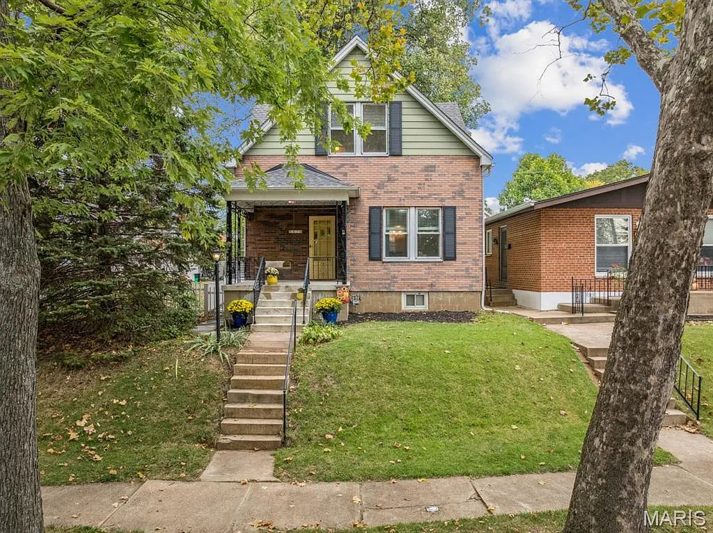 5579 Lansdowne Ave photo 1