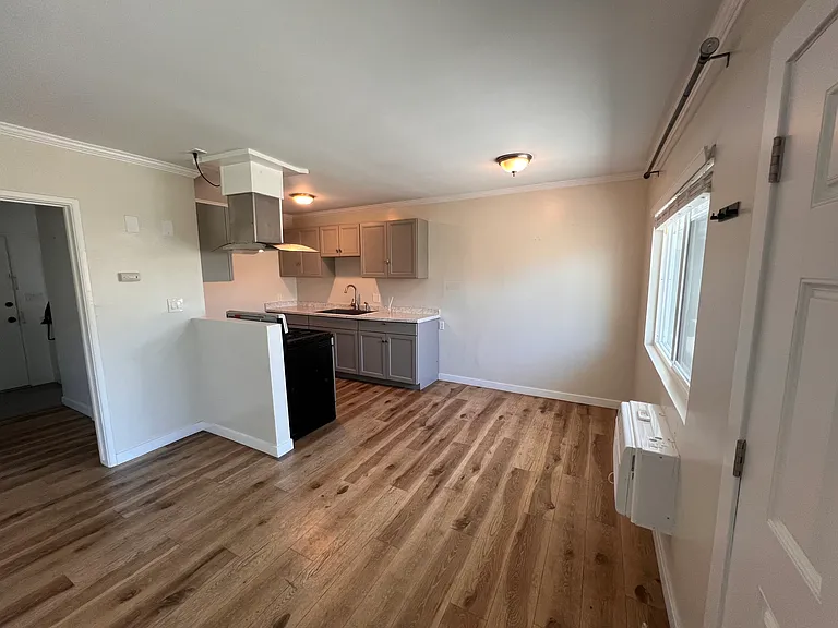 2185 Pacific Ave #3 — Photo 2