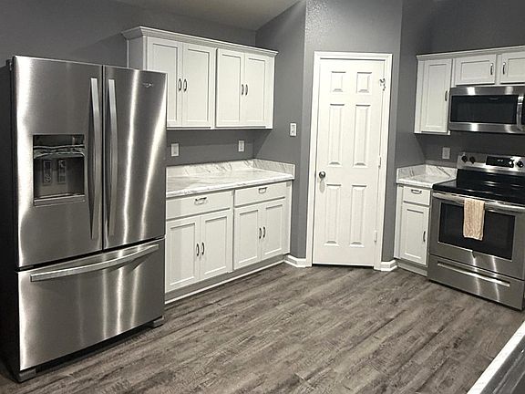 3rd image of 5200 Prospect Trl