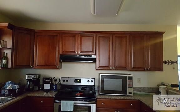 4th image of 3020 Resaca Vista Dr